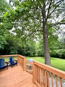 1-Bedroom Cottage, Large Deck, 1-Acre with a Creek - Image 5