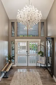 Botanical Estates Modern Wine Co. Home & Jacuzzi - Image 2