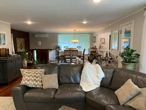 Midcentury Modern home w/Hot Tub (2 mi to Falls) - Image 5