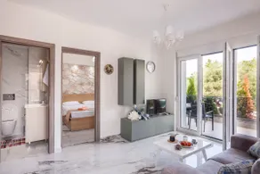 Valeri luxury stone deluxe apartment - Image 3