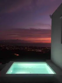 Nice Villa with Sunset View - Image 4