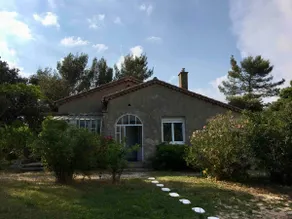3 Bedroom with Views of Luberon - Image 2