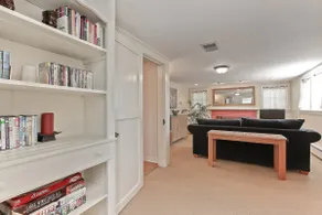 Full Apartment 7 miles north of Downtown Seattle - Image 3