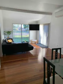 Cheerful 3-bedroom house near the Grampians - Image 4