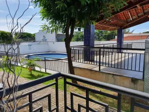 Furnished ground floor apt with 2 bedrooms (1 suite) - Image 2