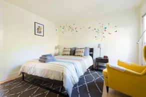 Perfect flat for travelers in peaceful Noe Valley - Image 3