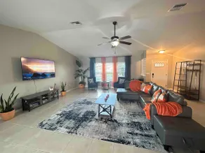 Sunny Florida Retreat 3BR, 2BA Heated Pool - Image 2