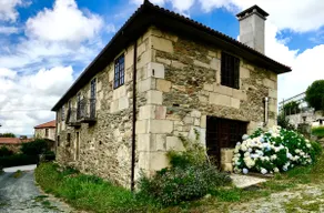 Country house with cabin on the Camino - Image 2