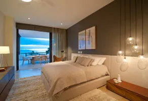 Luxe Beachfront at Veneros fully staffed with Chef - Image 2