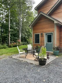Stowe Mountain Road Getaway - Image 3