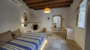 Traditional studio* Pure Crete* Ideal for couple - Image 3