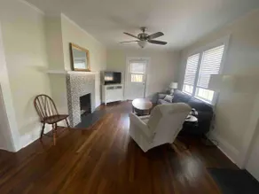 Downtown Elberton retreat - Image 3