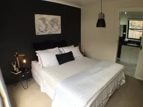 Quality central apartment up town - Image 5