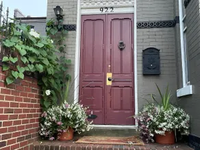 Victorian Townhouse old town Alexandria - Image 3