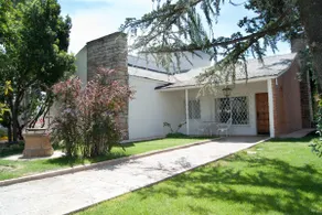 Wonderful house with garden - pool - Image 4