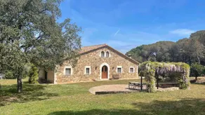 AMAZING Typical House with Swimming Pool - Image 3
