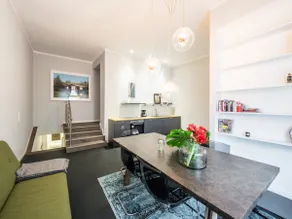 Large duplex apartment in Prenzlauer Berg - Image 2