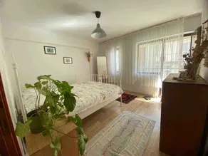 Duplex apartment very close to the beach and metro - Image 2