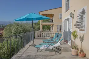 80sqm Apartment with 3 Bedrooms, Pool & Parking - Image 5