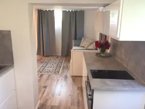 Extraordinary apartment with double shower - Image 3