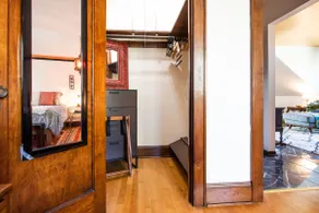 THE JUNGALOW- a Milwaukee Craftsman Treasure! - Image 5