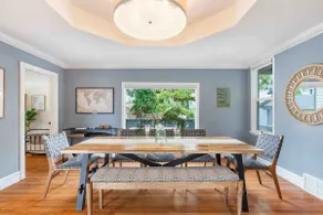 Spacious Retreat w/guest house, game room,bbq, AC! - Image 3