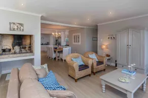 Ons C-Huis - Gansbaai Seafront Accommodation, back-up power - Image 4