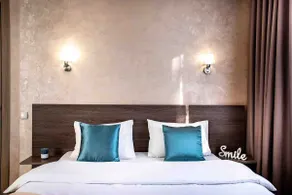 Admiral's suite - Image 4