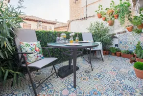 Priceless Penthouse Stay Beautiful Private Terrace - Image 3