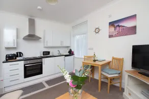 Very close to Goodrington beach! Pet friendly - Image 2