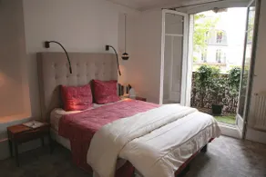 Spacious 3 bedrooms family flat with balcony - Image 5