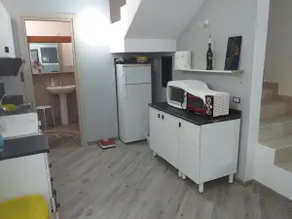 Independent tavern in owned house - Image 5