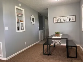Cozy 2 bedroom ranch right off the interstate - Image 3