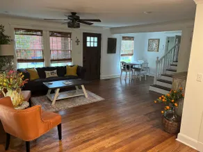 Jenny's Cottage (W/Pool)-3 Blocks from Downtown - Image 5
