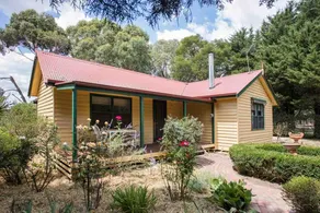 Malakai Farm Stay - Image 2