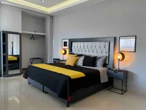 Exclusive penthouse, hot tub - Image 3