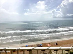 Quiet direct oceanfront 2 bed 2 bath condo w/pool - Image 4