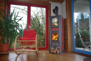 Rustic log cabin with fireplace and sauna! - Image 4