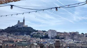 The little air-conditioned Marseillais nest in the Vieux-Port - Image 3