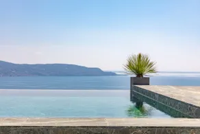 Storica Luxury Mansion - Image 3