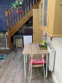 1-bedroom Annex with on-road parking - Image 5