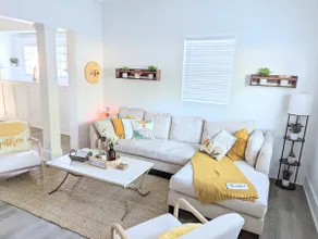 Modern Historic Charm | 7 Mins to Choctaw Casino - Image 4