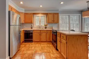 Tranquil Lake Cottage on 3 Acres with Large Deck - Image 4