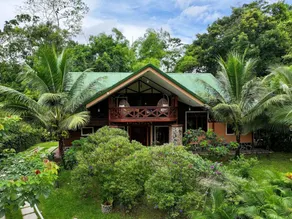 Luxury 3500 sq ft Tropical Villa - Pool & Jacuzzi - Image 2