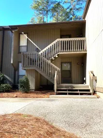 Entire Condo · Greenview Retreat · Walk to PCC - Image 4