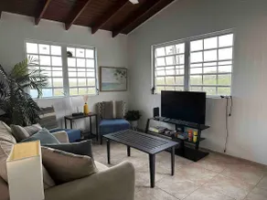 6 min walk to beach / private pool/ AC - Image 2