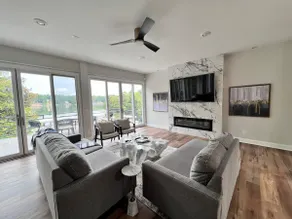 Modern Lakefront Oasis - Private Pool & Salt Water HotTub with Beautiful Sunsets - Image 2