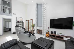 Leisure House with 5BDR & 3BA Perfect for 11! - Image 2