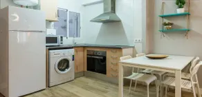 Quiet apartment with two rooms in Guinardó - Image 2