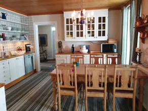 Beautiful Manor accommodation, a total of 260 sqm. 4 bedrooms - Image 5